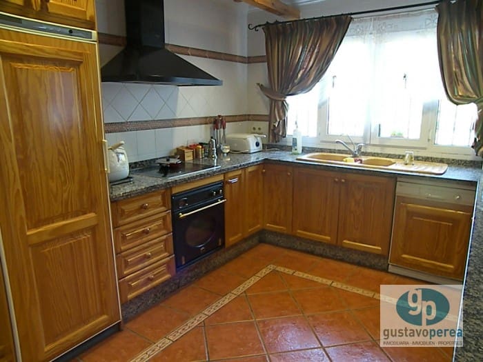 7 quarto Moradia para venda em Alhaurin de la Torre - 995 000 € (Ref: 3257984)