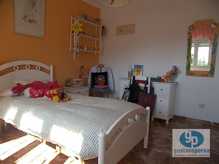 7 quarto Moradia para venda em Alhaurin de la Torre - 995 000 € (Ref: 3257984)