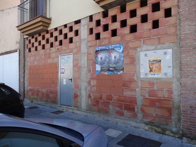 Erhverv til leje i Alhaurin de la Torre - € 700 (Ref: 3315718)