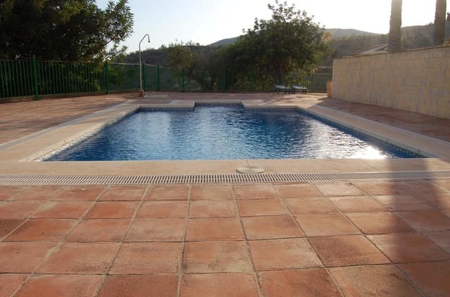 5 soveværelse Finca/Landehus til leje i Cártama med swimmingpool - € 2.500 (Ref: 3410827)