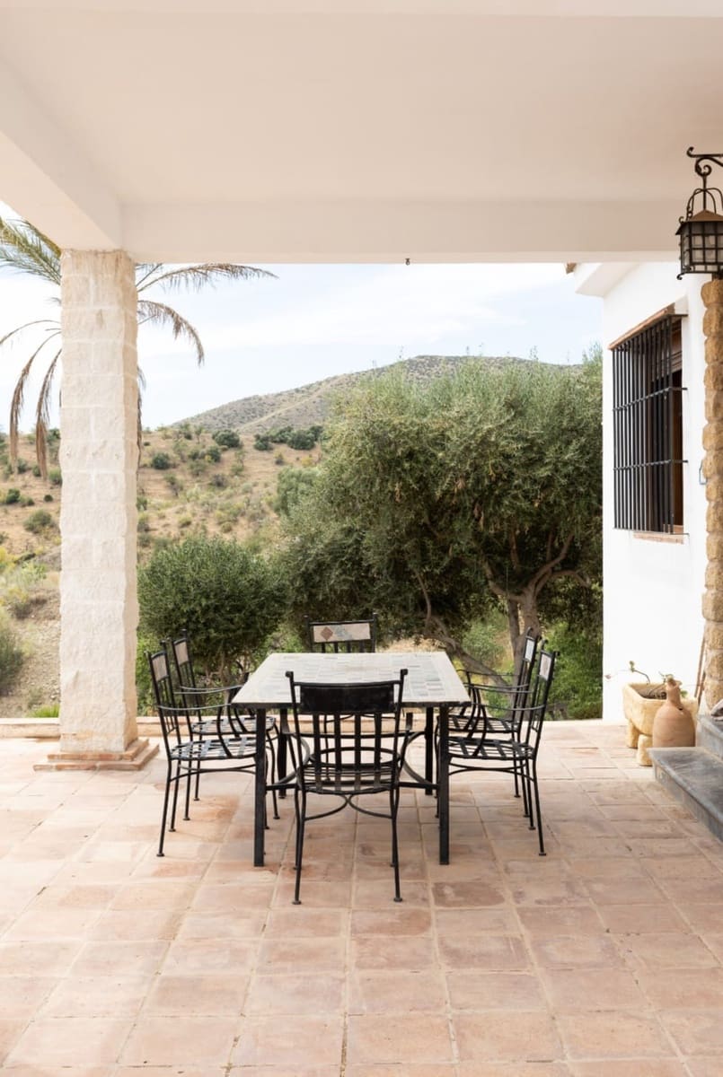 5 Zimmer Finca/Landgut zu vermieten in Cartama mit Pool - 2.500 € (Ref: 3410827)