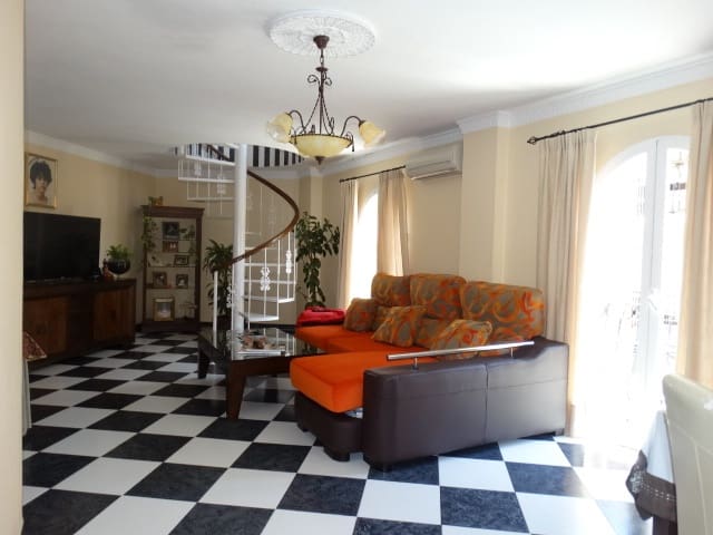 3 soveværelse Byhus til salg i Alhaurin de la Torre - € 365.000 (Ref: 3476830)