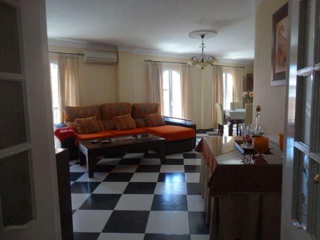 3 sovrum Hus till salu i Alhaurín de la Torre - 365 000 € (Ref: 3476830)