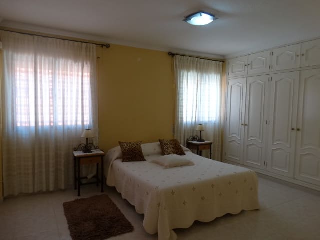 3 soveværelse Byhus til salg i Alhaurin de la Torre - € 365.000 (Ref: 3476830)