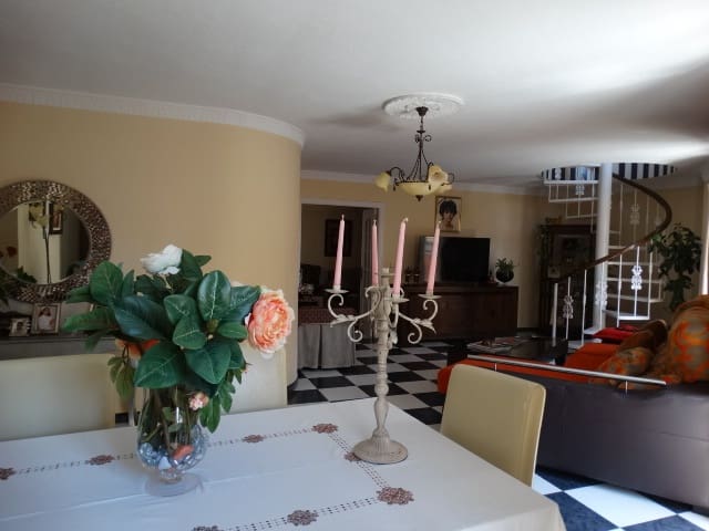 3 sovrum Hus till salu i Alhaurín de la Torre - 365 000 € (Ref: 3476830)