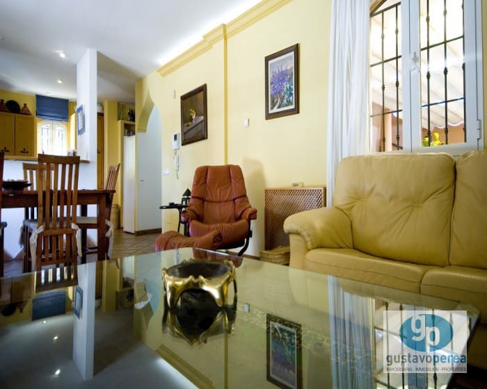 4 quarto Moradia para venda em Alhaurin de la Torre com piscina - 995 000 € (Ref: 3609941)