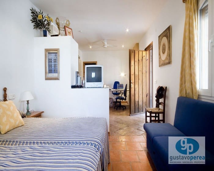 4 quarto Moradia para venda em Alhaurin de la Torre com piscina - 995 000 € (Ref: 3609941)