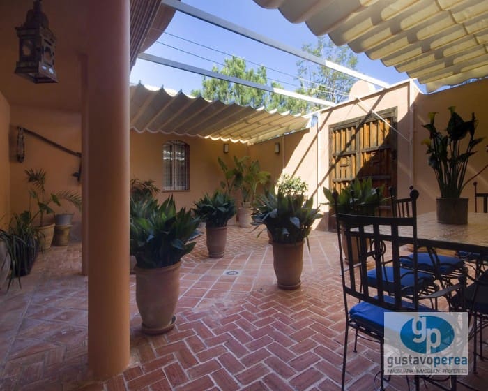 4 quarto Moradia para venda em Alhaurin de la Torre com piscina - 995 000 € (Ref: 3609941)