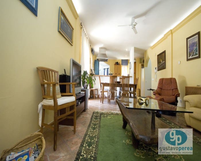 4 quarto Moradia para venda em Alhaurin de la Torre com piscina - 995 000 € (Ref: 3609941)