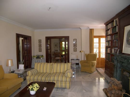 6 quarto Moradia para venda em Alhaurin de la Torre com piscina - 1 350 000 € (Ref: 3610002)