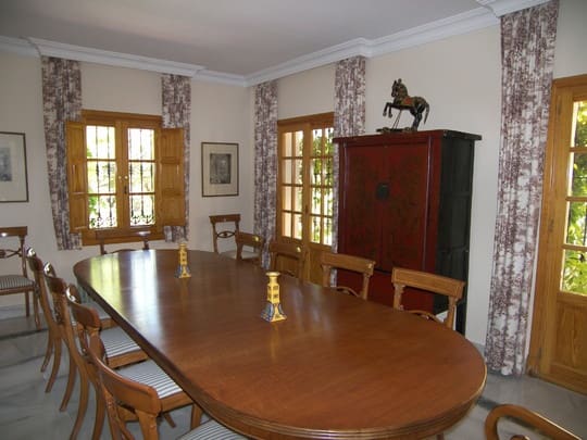 6 quarto Moradia para venda em Alhaurin de la Torre com piscina - 1 350 000 € (Ref: 3610002)