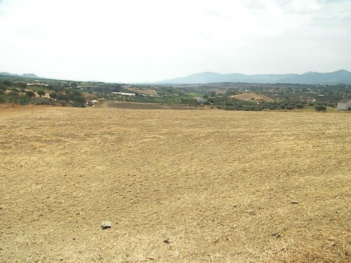 Finca/Landehus til salg i Alhaurin de la Torre - € 360.000 (Ref: 3610035)