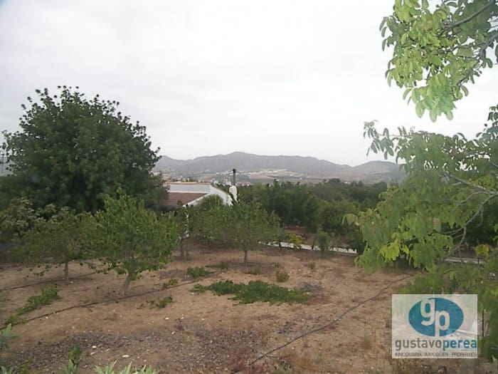 2 soveværelse Finca/Landehus til salg i Alhaurin de la Torre - € 440.000 (Ref: 3610036)