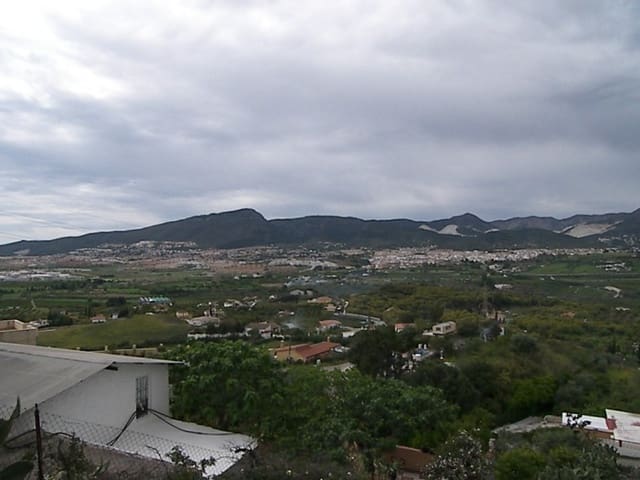 Building Plot for sale in Alhaurín de la Torre - € 378,000 (Ref: 3610049)