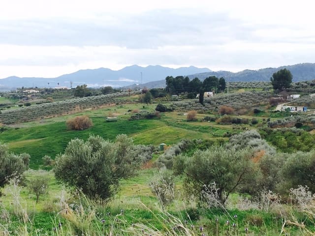 Finca/Landhuis te koop in Pizarra met zwembad - € 160.000 (Ref: 4397136)