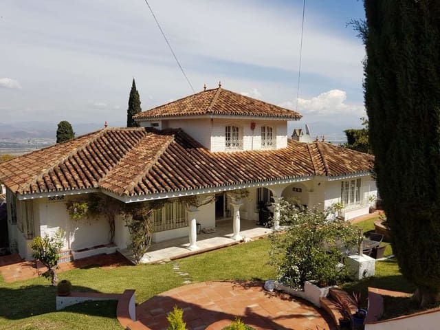 5 camera da letto Villa in vendita in Alhaurín de la Torre con piscina - 760.000 € (Rif: 4524330)