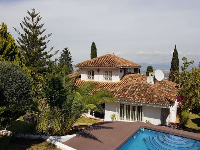 5 camera da letto Villa in vendita in Alhaurín de la Torre con piscina - 760.000 € (Rif: 4524330)