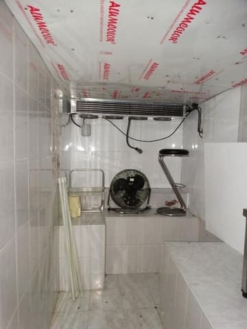 Commercial for sale in Alhaurín de la Torre - € 136,000 (Ref: 5417933)