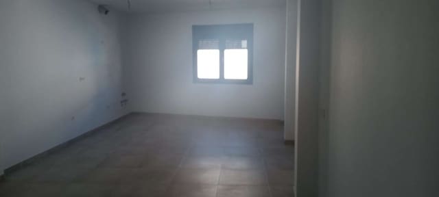 Erhverv til leje i Alhaurín de la Torre - € 700 (Ref: 5843411)