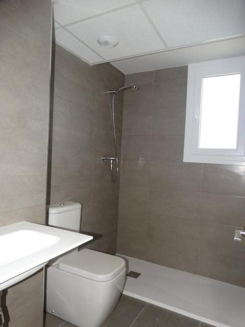 3 bedroom Flat for rent in Alhaurin de la Torre with garage - € 1,200 (Ref: 6005389)