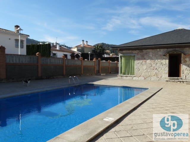 5 soveværelse Villa til salg i Alhaurin de la Torre med swimmingpool - € 675.000 (Ref: 6254854)