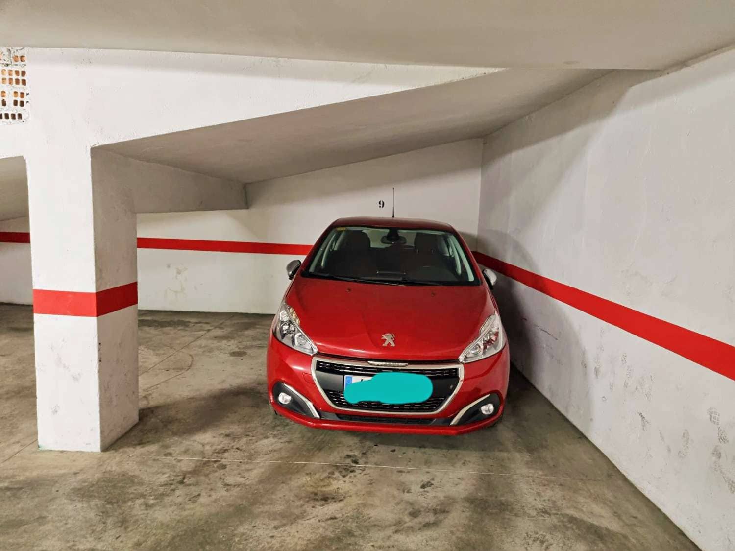 2 bedroom Flat for rent in Alhaurin de la Torre with garage - € 950 (Ref: 7058806)