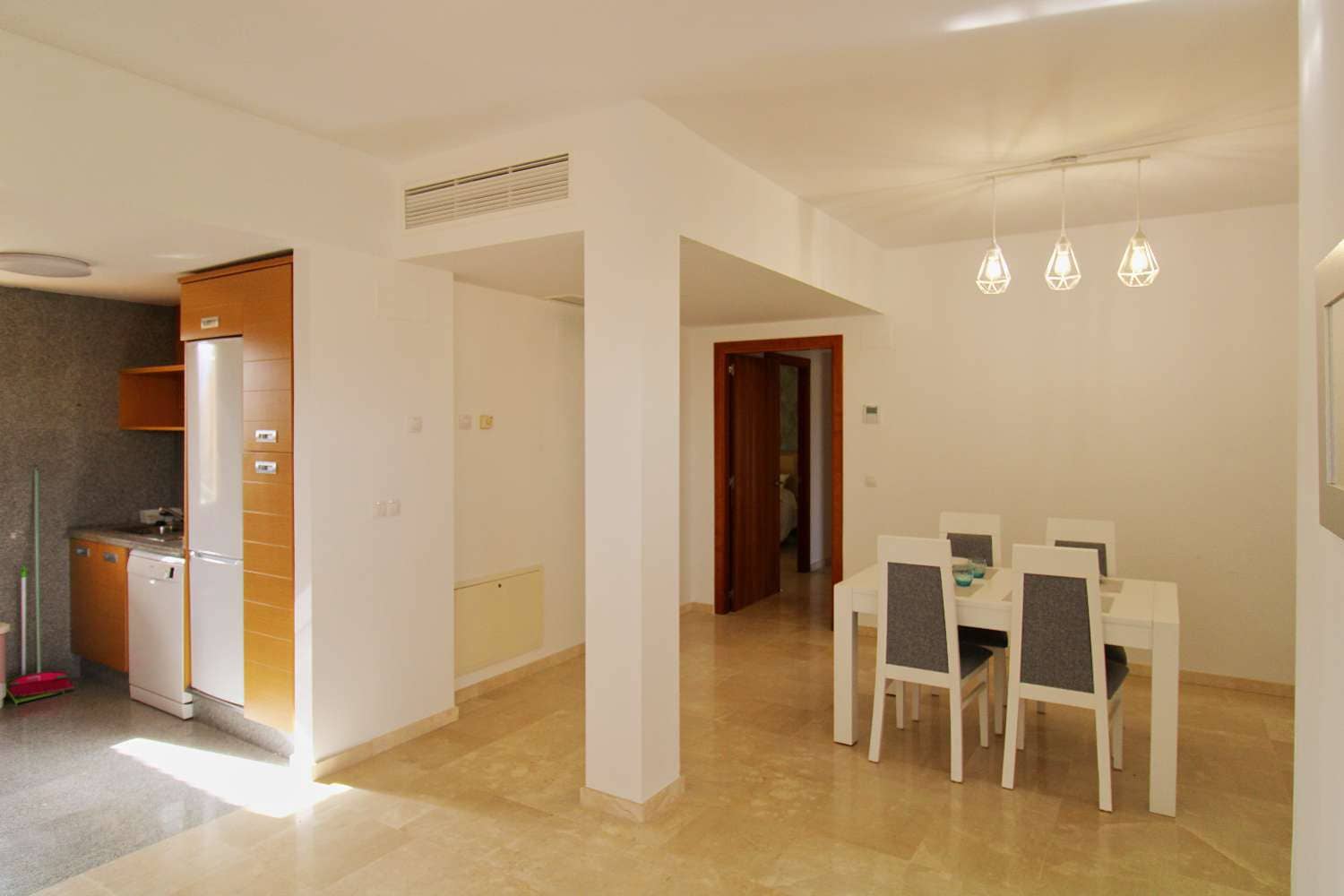 2 slaapkamer Appartement te koop in Alhaurin de la Torre met zwembad garage - € 367.500 (Ref: 7177978)