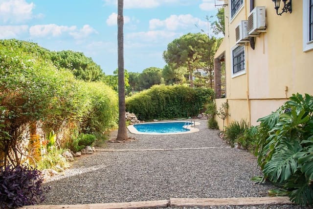 5 camera da letto Villa in vendita in Alhaurín de la Torre con piscina - 725.000 € (Rif: 7220973)