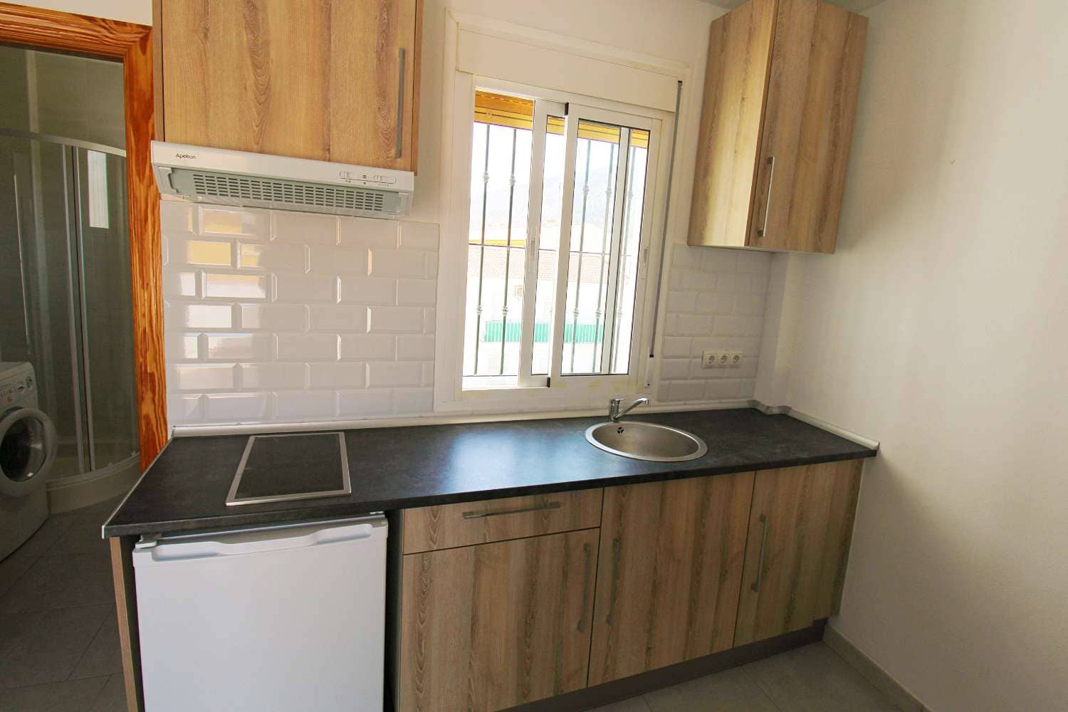 Penthouse for rent in Alhaurin de la Torre - € 600 (Ref: 7754211)