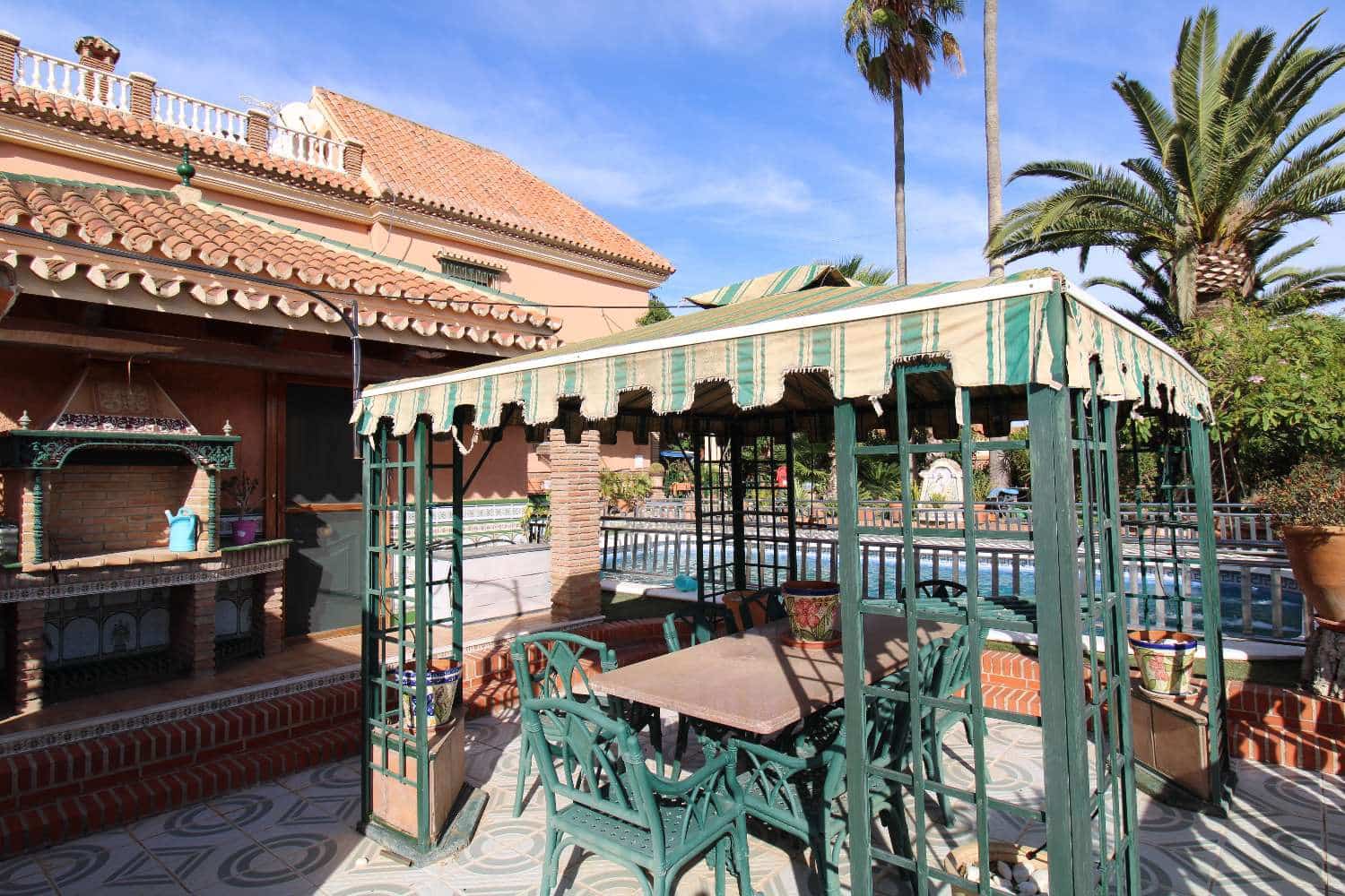 6 soverom Villa til salgs i Alhaurin de la Torre med svømmebasseng - € 598 000 (Ref: 7889930)