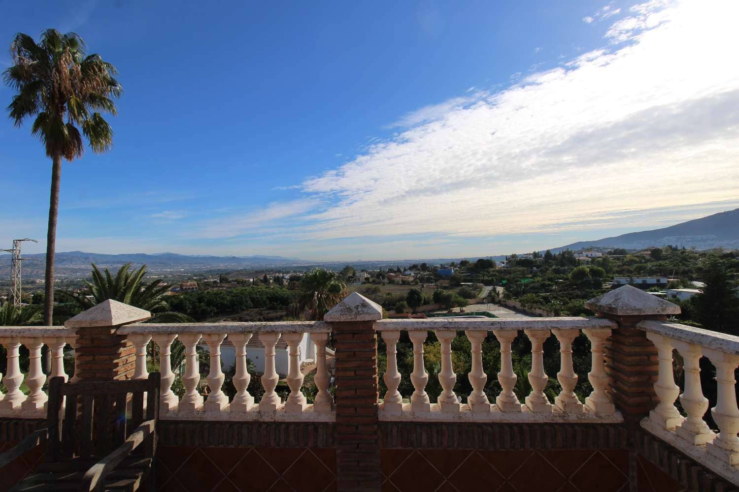 6 soverom Villa til salgs i Alhaurin de la Torre med svømmebasseng - € 598 000 (Ref: 7889930)