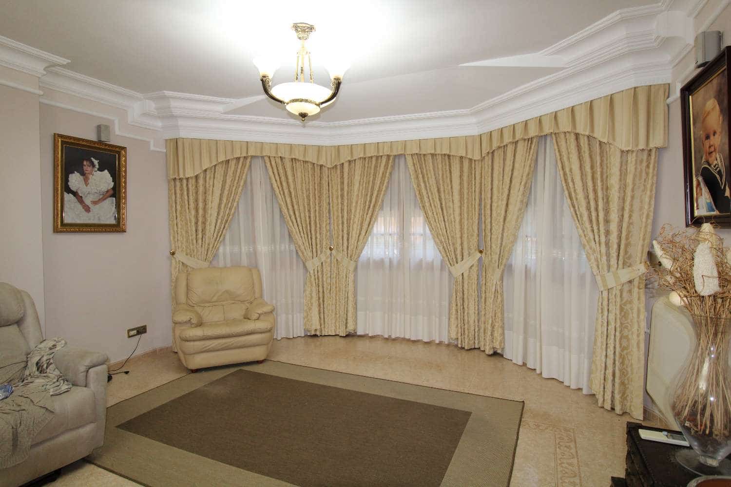 6 soverom Villa til salgs i Alhaurin de la Torre med svømmebasseng - € 598 000 (Ref: 7889930)