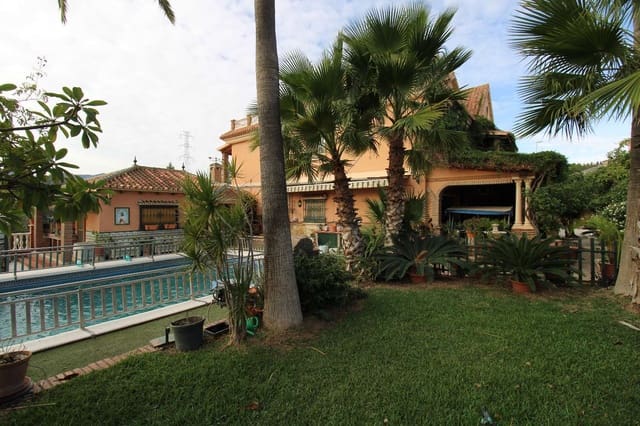 6 camera da letto Villa in vendita in Alhaurín de la Torre con piscina - 598.000 € (Rif: 7889930)