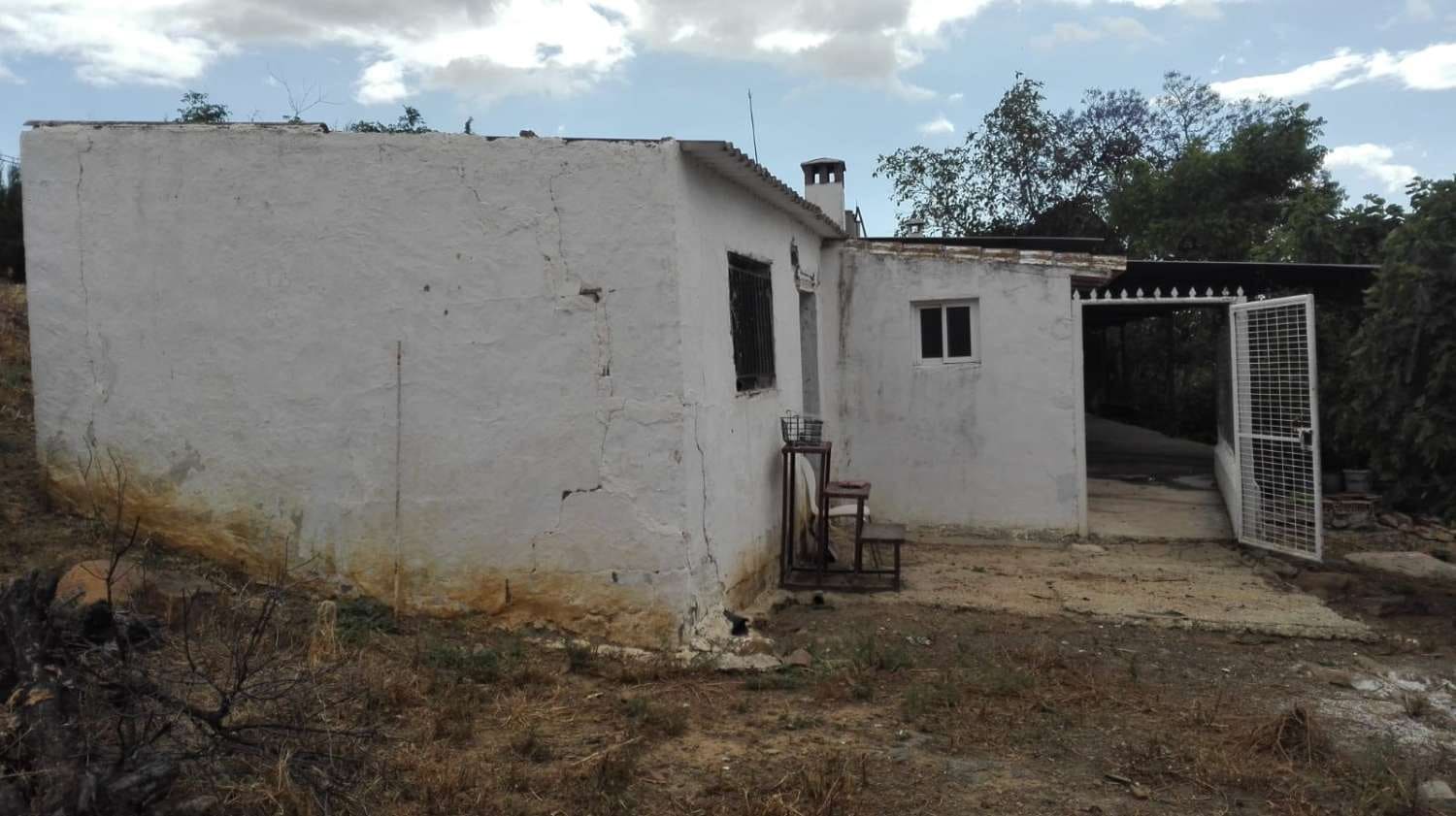 4 soveværelse Finca/Landehus til salg i Pizarra med swimmingpool - € 580.000 (Ref: 7998537)