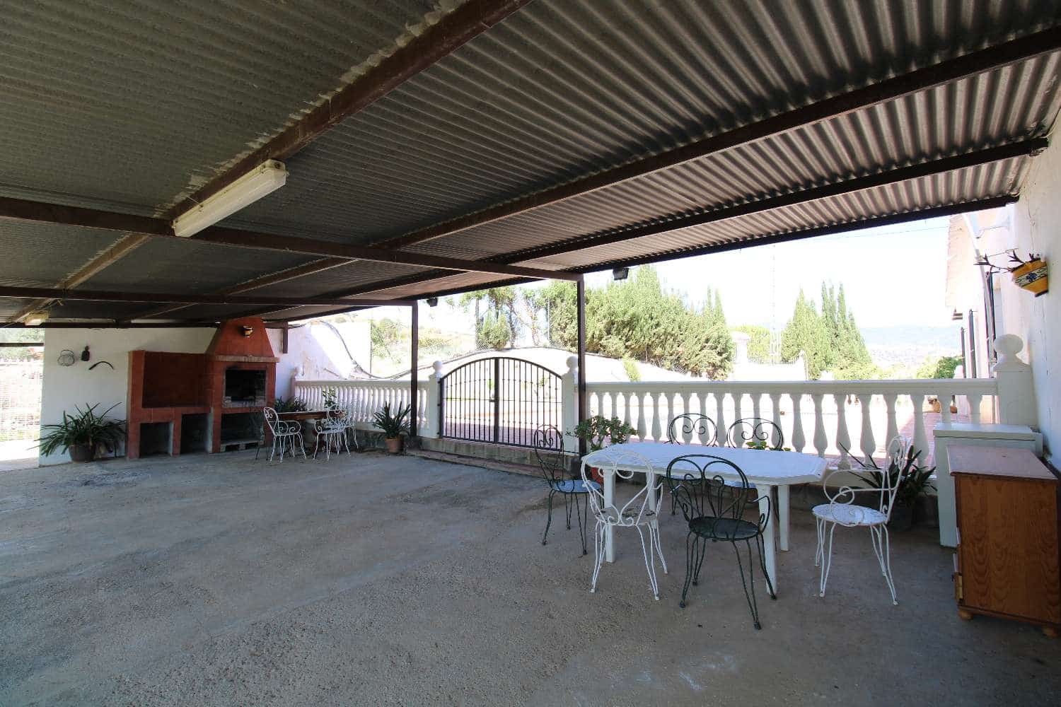 4 soveværelse Finca/Landehus til salg i Pizarra med swimmingpool - € 580.000 (Ref: 7998537)