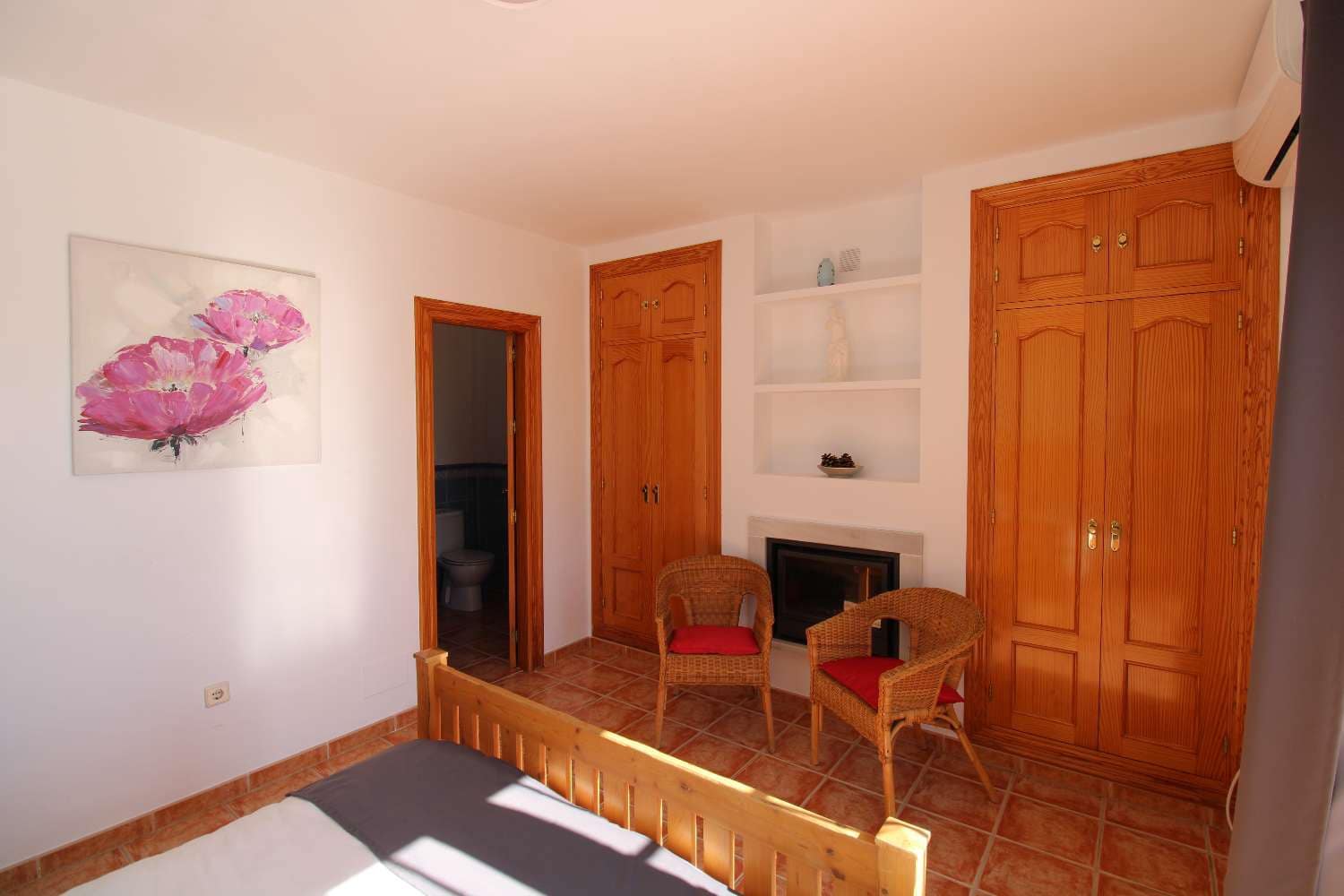 3 bedroom Villa for rent in Alhaurin de la Torre with pool - € 2,300 (Ref: 8165034)