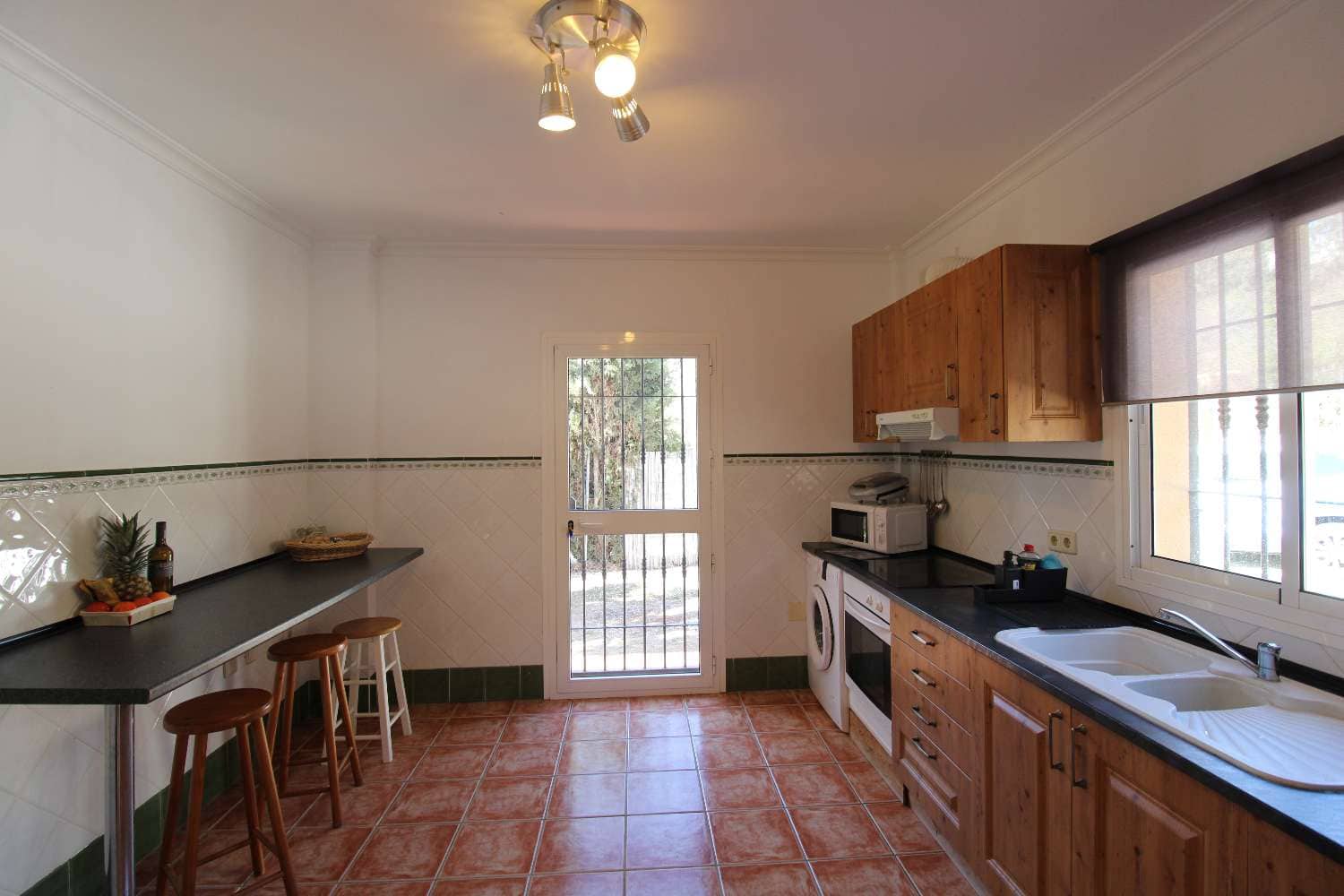 3 bedroom Villa for rent in Alhaurin de la Torre with pool - € 2,300 (Ref: 8165034)