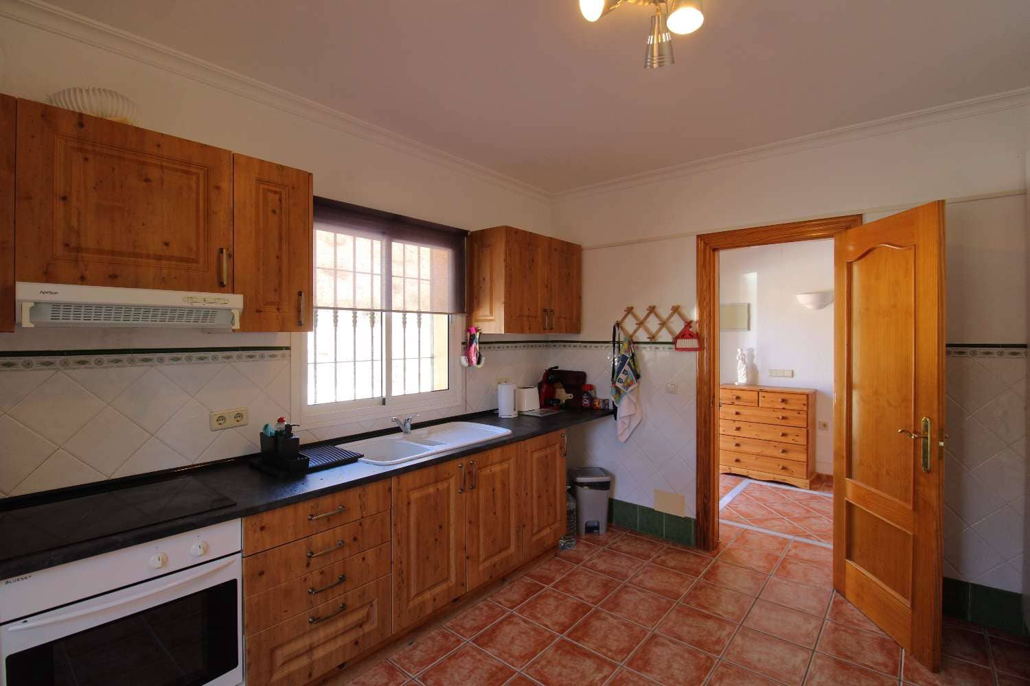 3 bedroom Villa for rent in Alhaurin de la Torre with pool - € 2,300 (Ref: 8165034)