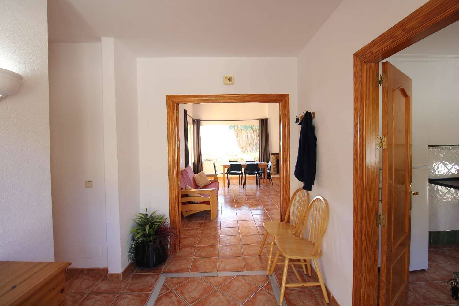 3 bedroom Villa for rent in Alhaurin de la Torre with pool - € 2,300 (Ref: 8165034)