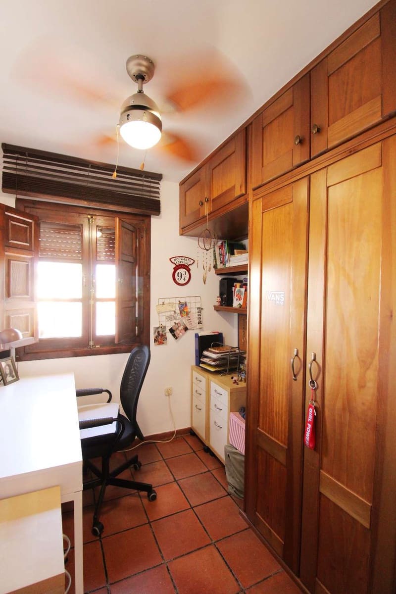 3 soveværelse Rækkehus til leje i Torremolinos - € 1.600 (Ref: 8421040)