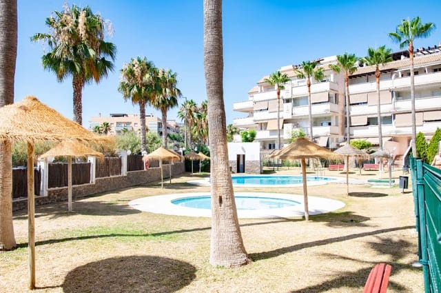 4 makuuhuone Kattohuoneisto myytävänä paikassa Torremolinos mukana uima-altaan - 490 000 € (Ref: 8421041)