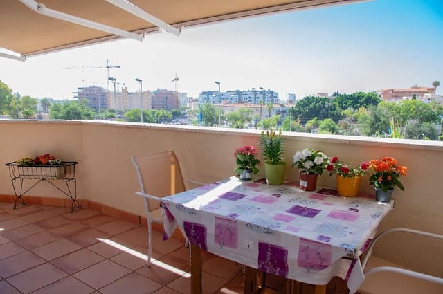 4 makuuhuone Kattohuoneisto myytävänä paikassa Torremolinos mukana uima-altaan - 490 000 € (Ref: 8421041)