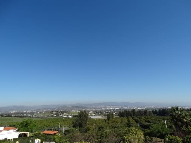 4 soveværelse Villa til salg i Alhaurin de la Torre med swimmingpool garage - € 787.500 (Ref: 8582029)