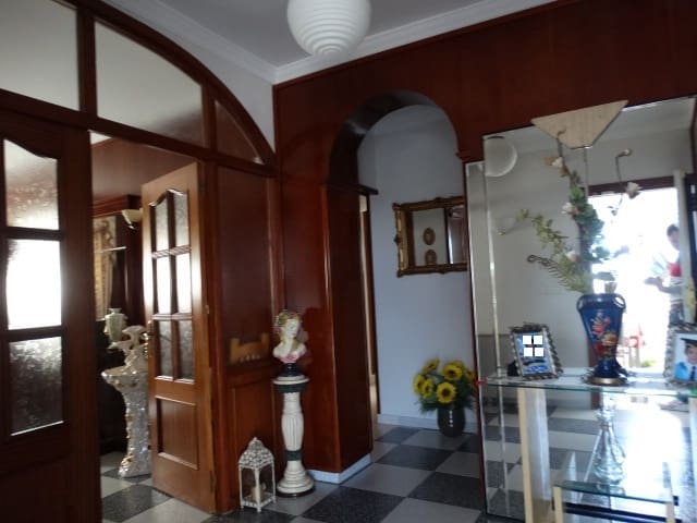 4 soveværelse Villa til salg i Alhaurin de la Torre med swimmingpool garage - € 787.500 (Ref: 8582029)