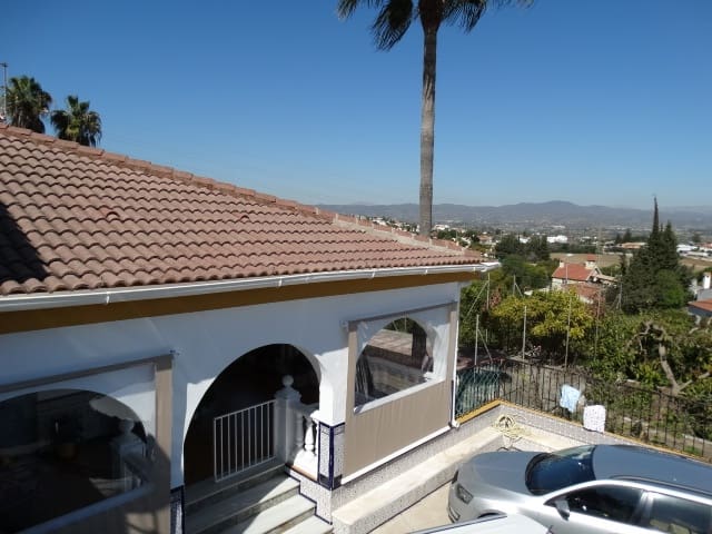 4 soveværelse Villa til salg i Alhaurin de la Torre med swimmingpool garage - € 787.500 (Ref: 8582029)