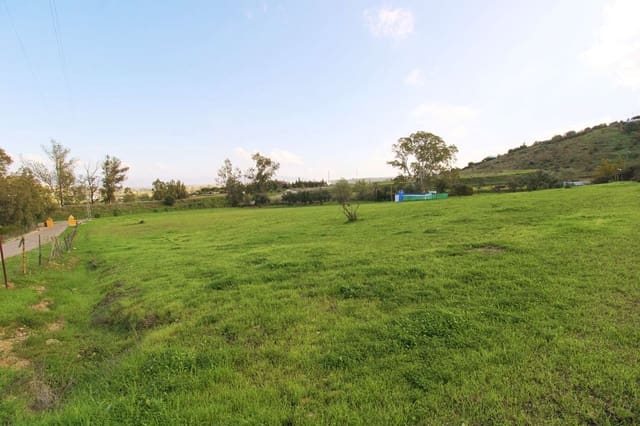 Finca/Landehus til salg i Coín - € 149.000 (Ref: 8614989)