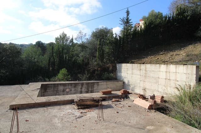 Finca/Landehus til salg i Coín - € 225.000 (Ref: 8626443)