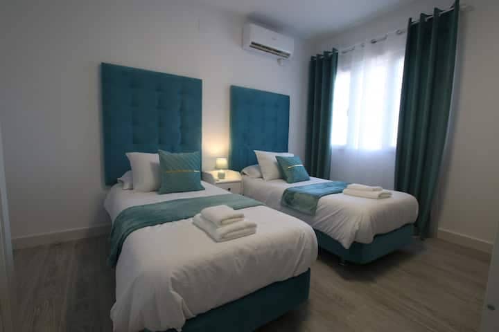 3 bedroom Villa for rent in Alhaurin de la Torre with pool - € 2,500 (Ref: 8662093)