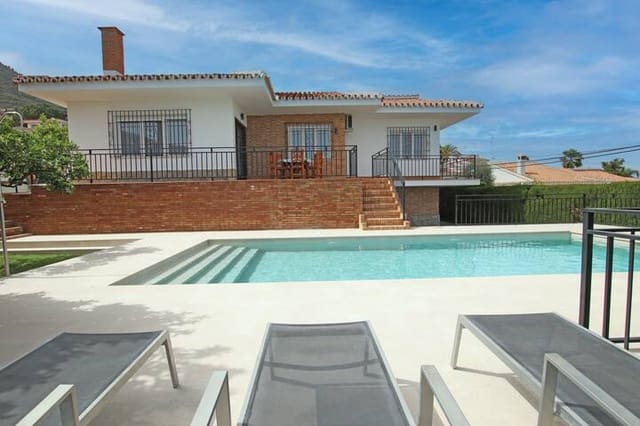 3 soverom Villa til leie i Alhaurín de la Torre med svømmebasseng - € 2 500 (Ref: 8662093)