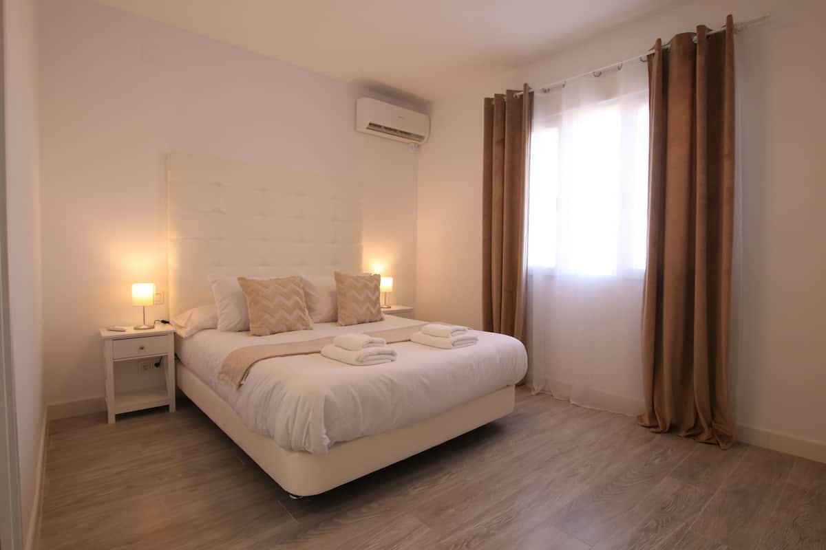 3 bedroom Villa for rent in Alhaurin de la Torre with pool - € 2,500 (Ref: 8662093)